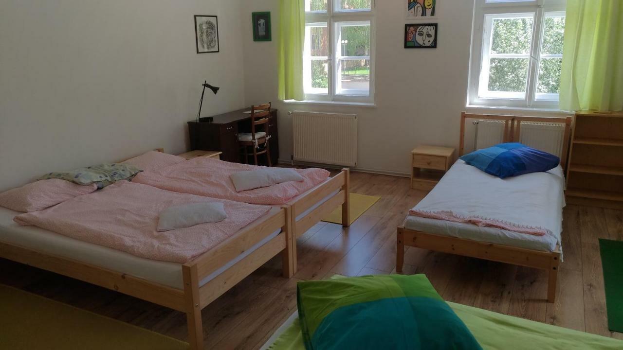 Skromný apartmán v centru Chebu Esterno foto